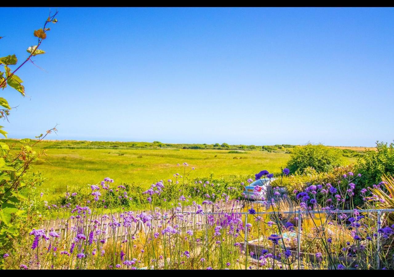 Ebb N Flow - - Nature Reserve & Views